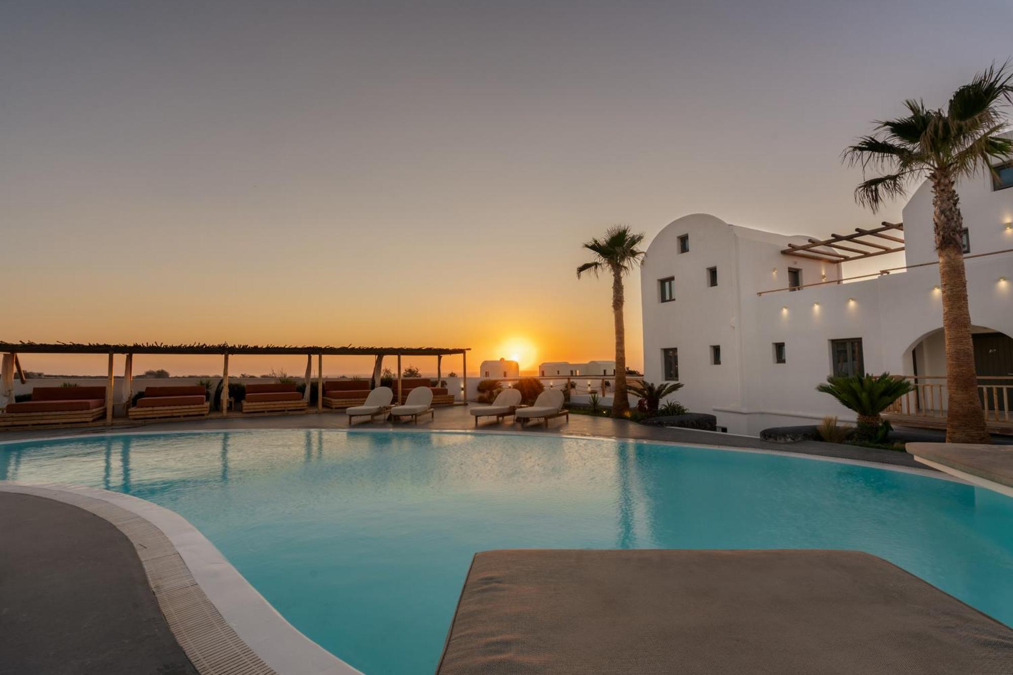 Amethyst Luxury Suites Oia Buitenkant foto